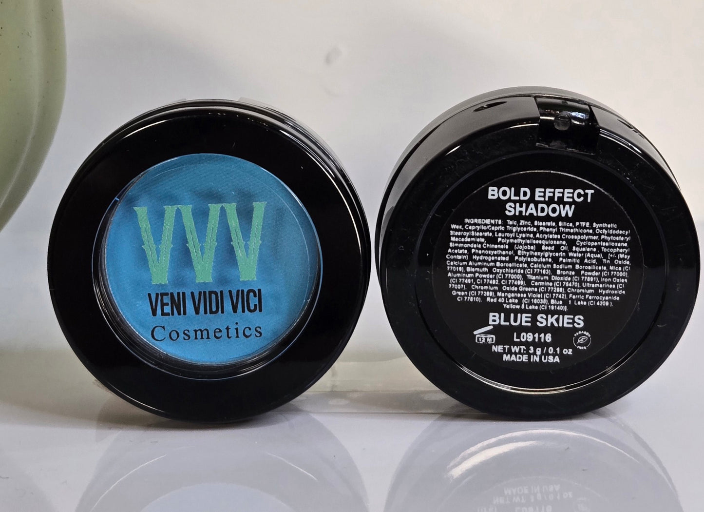 Mid Size Matte Eye Shadow